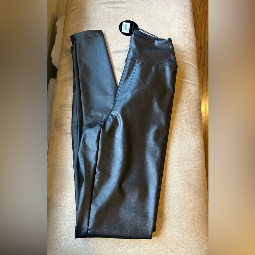 NWT, Offline by Aerie Real Luxe Black Leggings, XXS